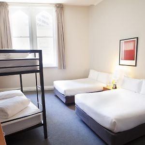 Familien-Zimmer
